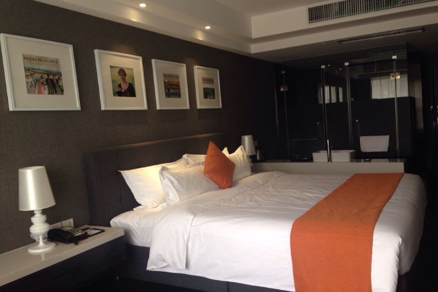 Holz Hotel Shenyang Exterior foto